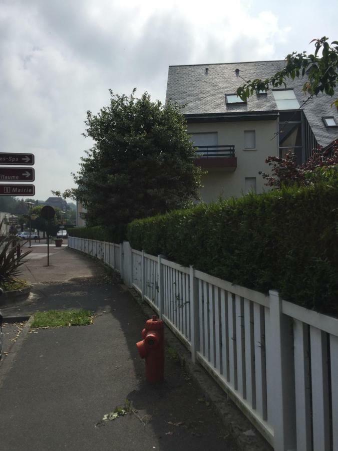 Proche De La Mer 2 Adultes Et 2 Enfants Appartamento Houlgate Esterno foto